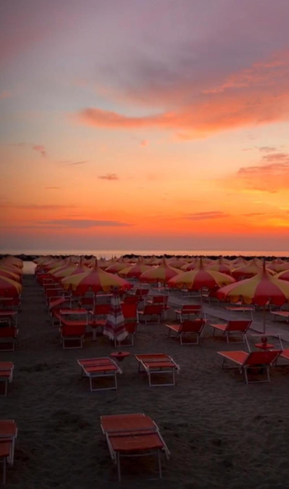 Villa Dolcevita Bellaria-Igea Marina Bagian luar foto