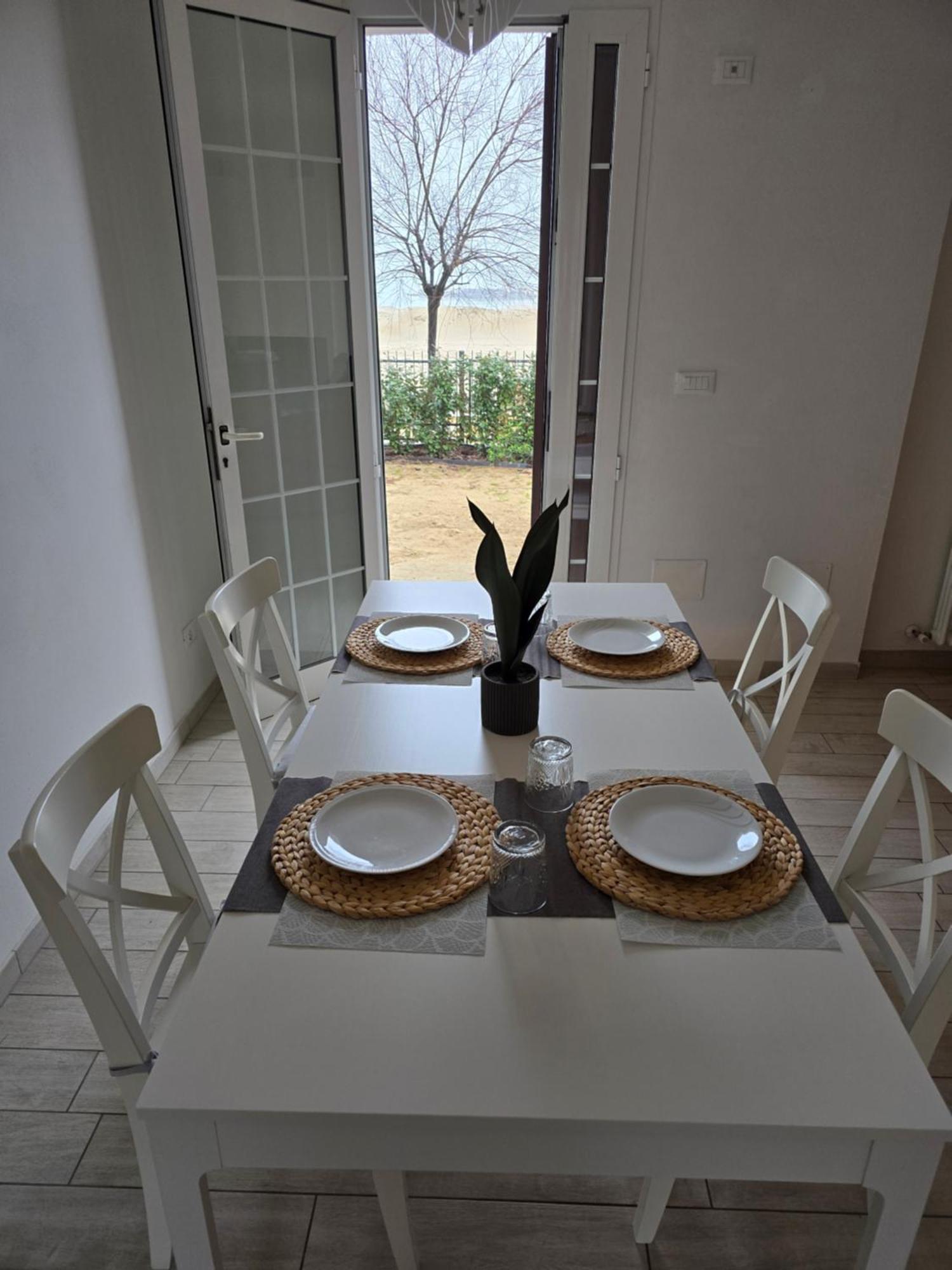 Villa Dolcevita Bellaria-Igea Marina Bagian luar foto