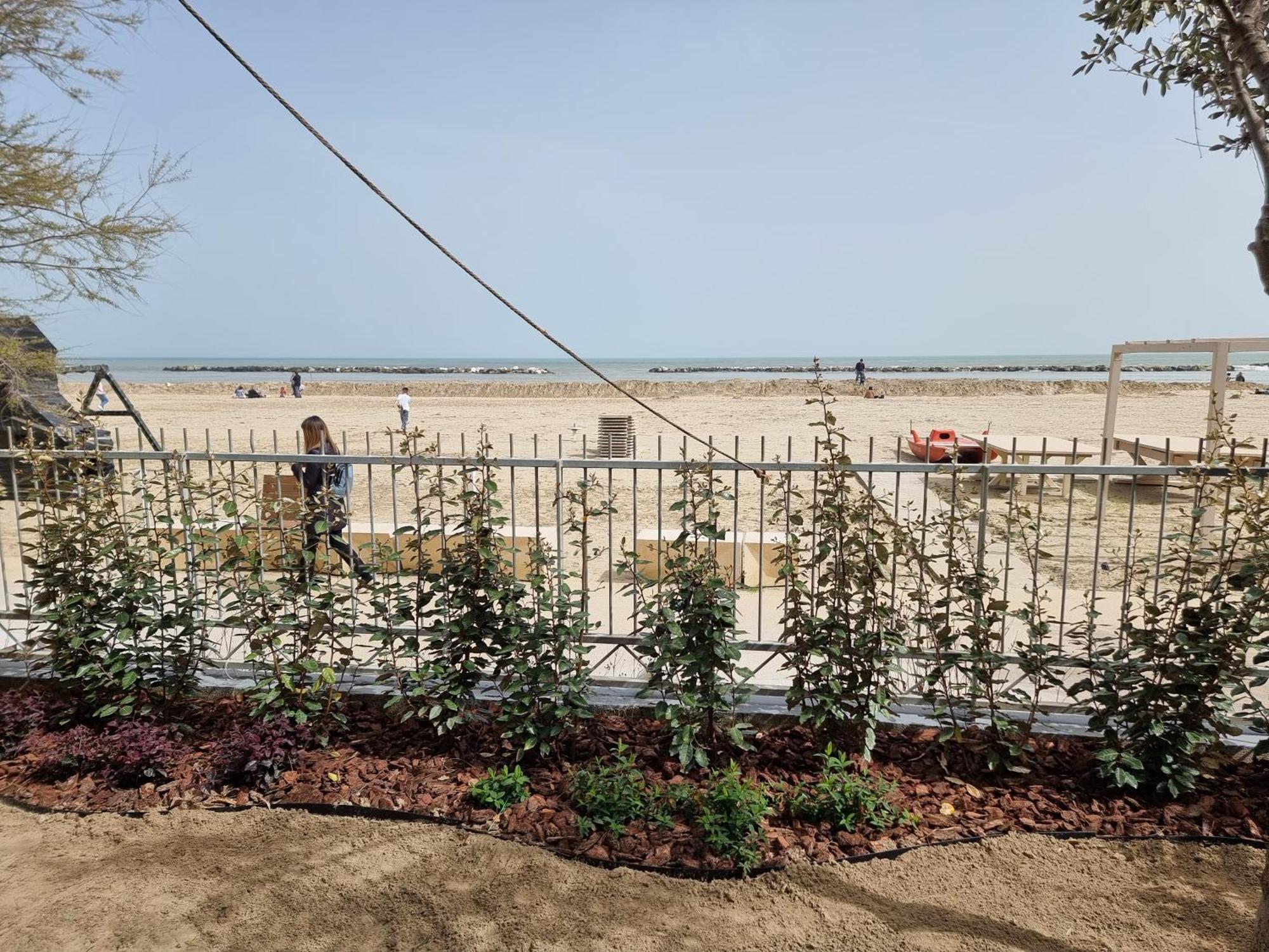 Villa Dolcevita Bellaria-Igea Marina Bagian luar foto