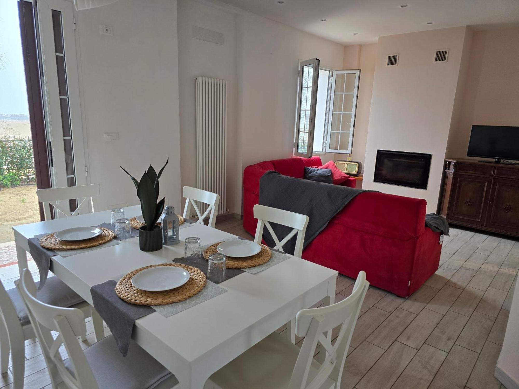 Villa Dolcevita Bellaria-Igea Marina Bagian luar foto