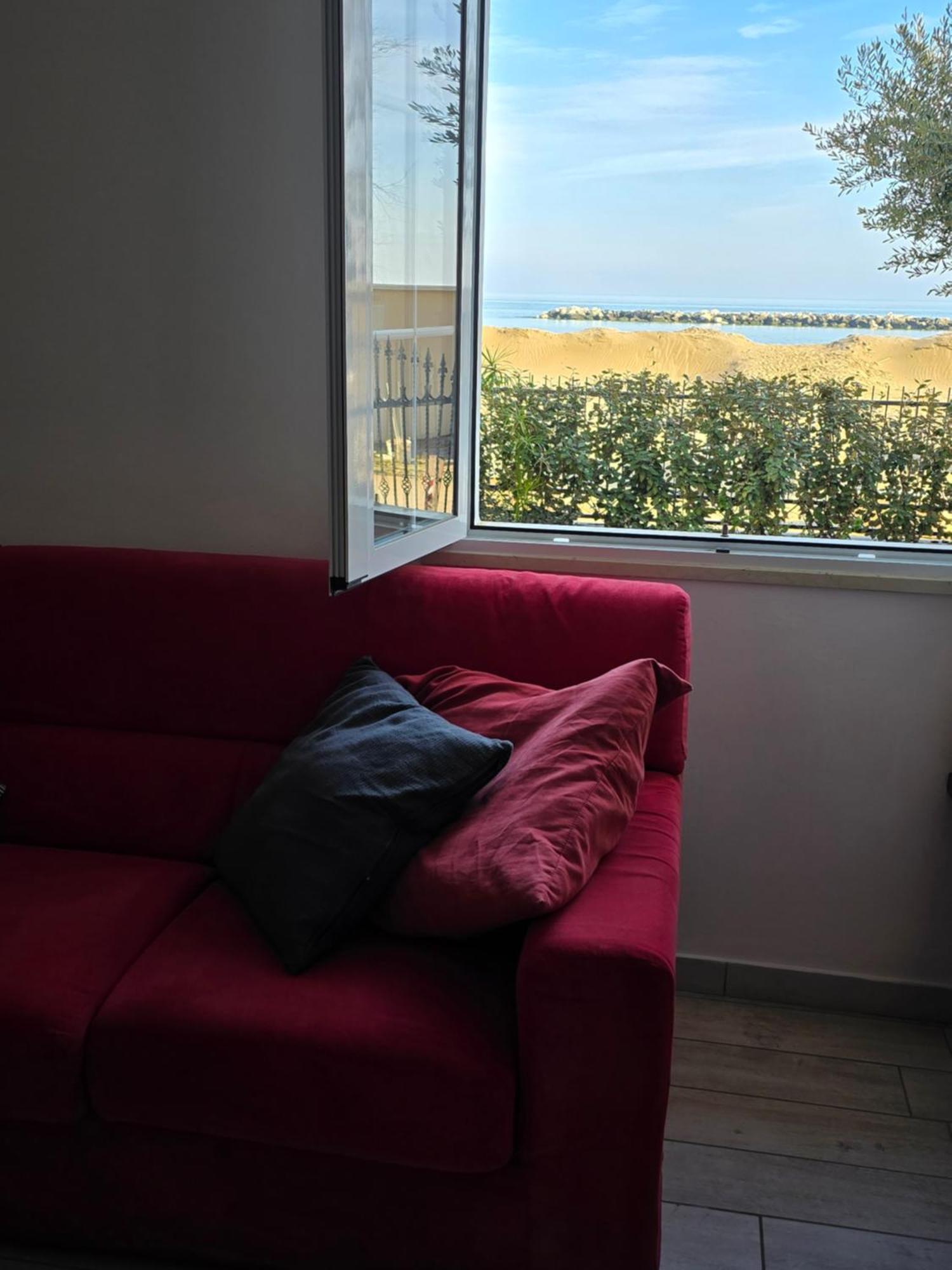 Villa Dolcevita Bellaria-Igea Marina Bagian luar foto