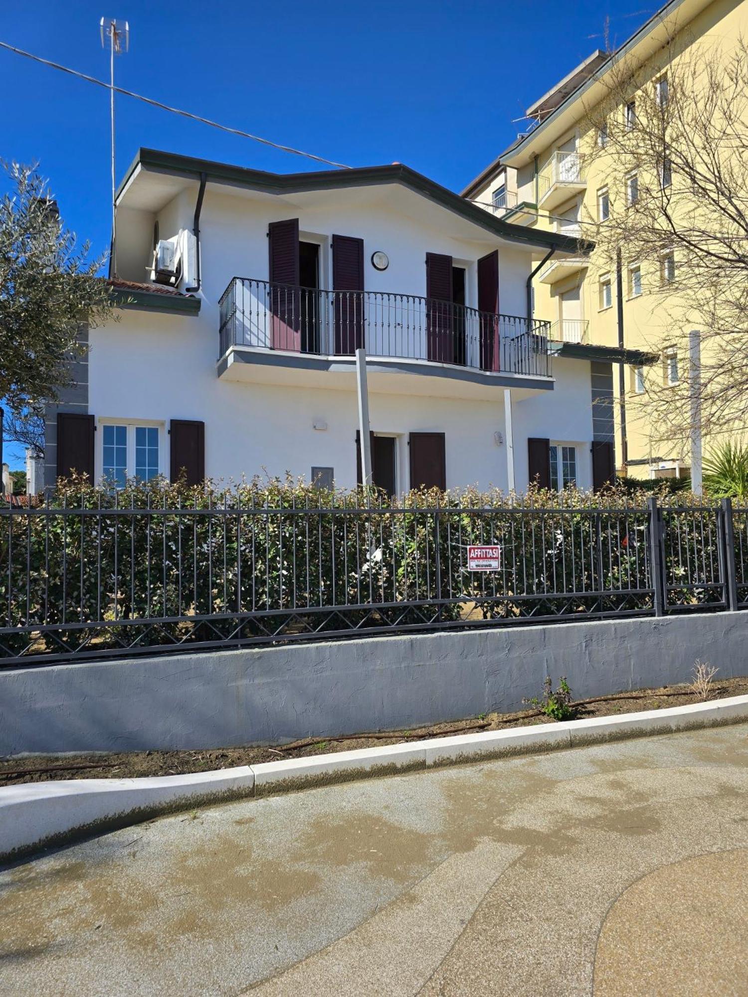 Villa Dolcevita Bellaria-Igea Marina Bagian luar foto