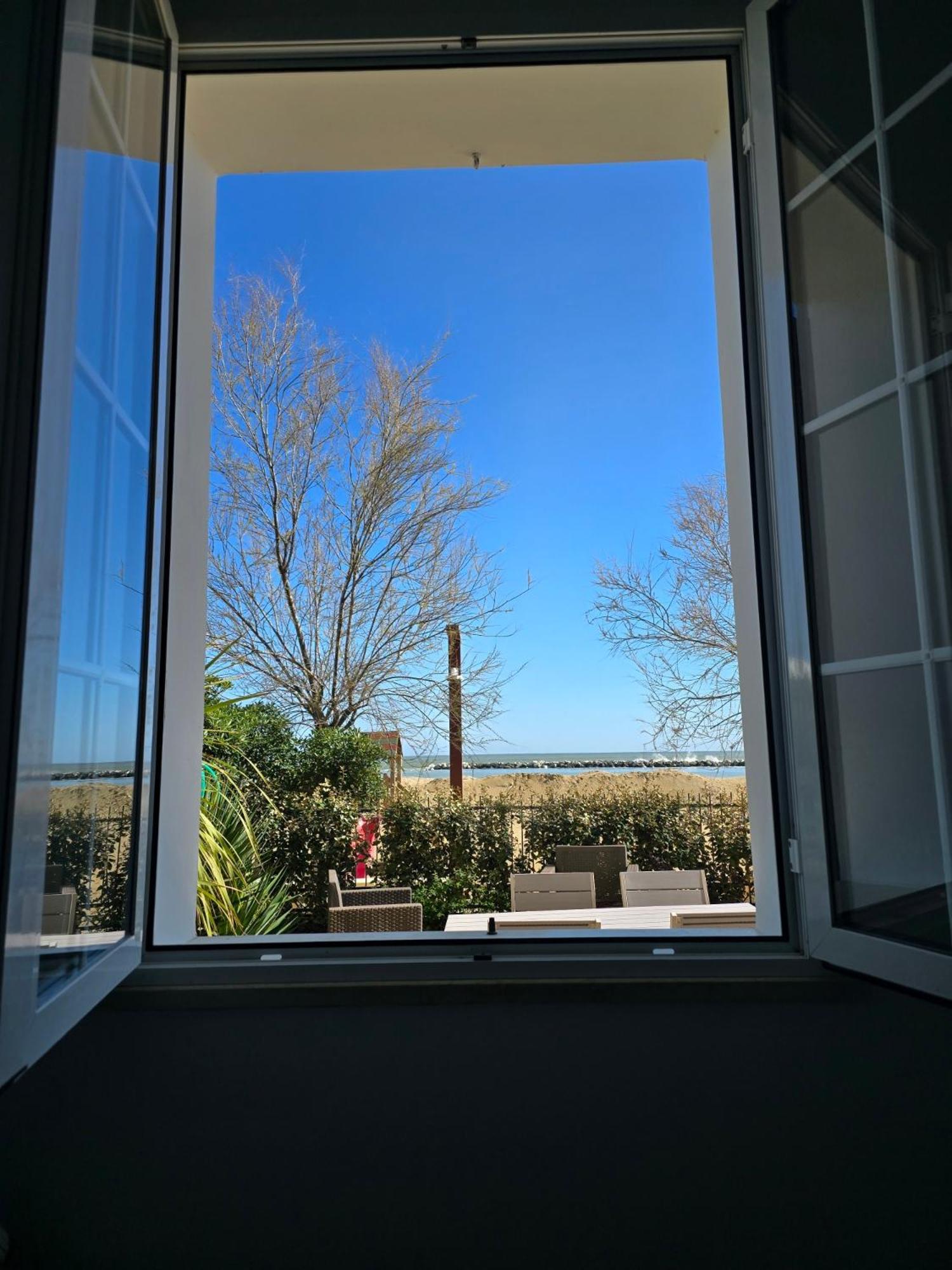 Villa Dolcevita Bellaria-Igea Marina Bagian luar foto