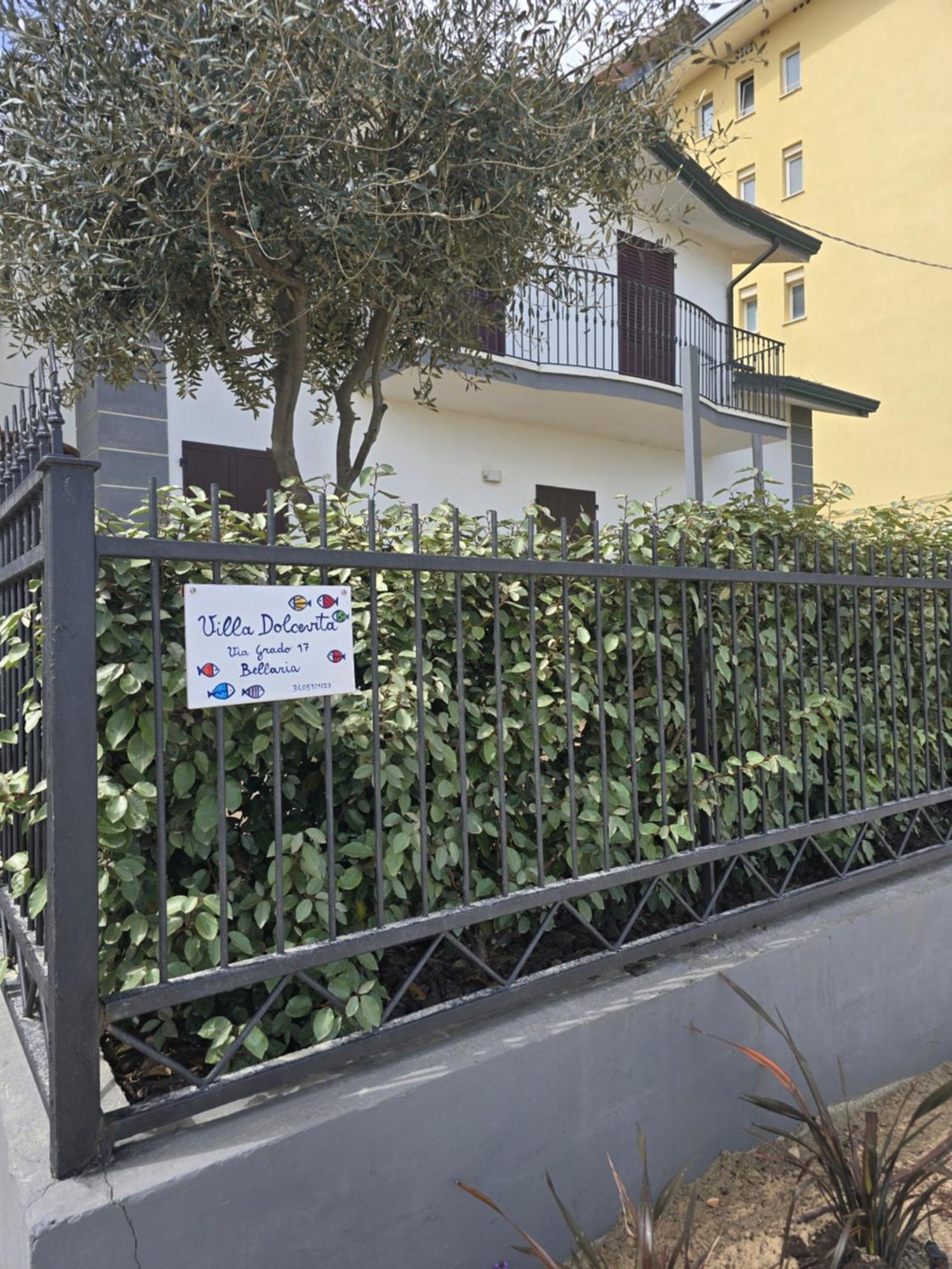 Villa Dolcevita Bellaria-Igea Marina Bagian luar foto
